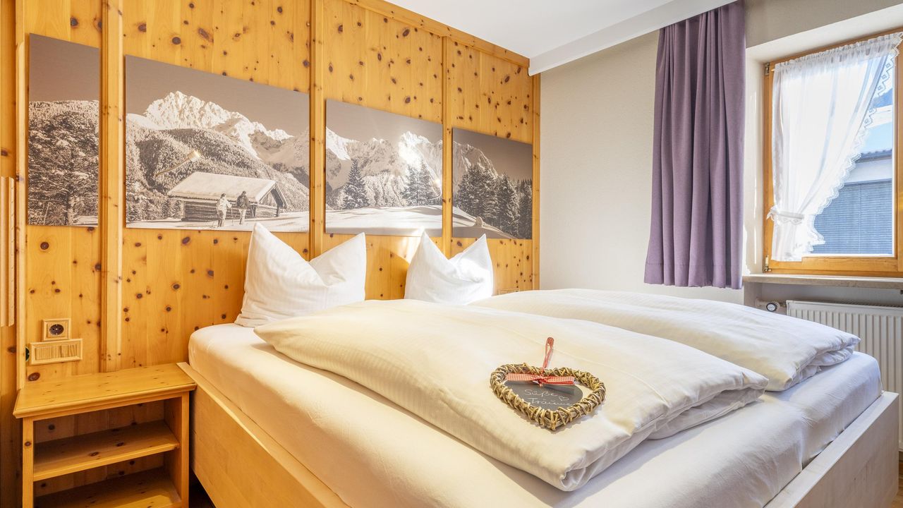 Ferienwohnung Bergfex Schlafzimmer-Ferienwohnung F Ferienwohnung Bergfex Schlafzimmer-Ferienwohnung F